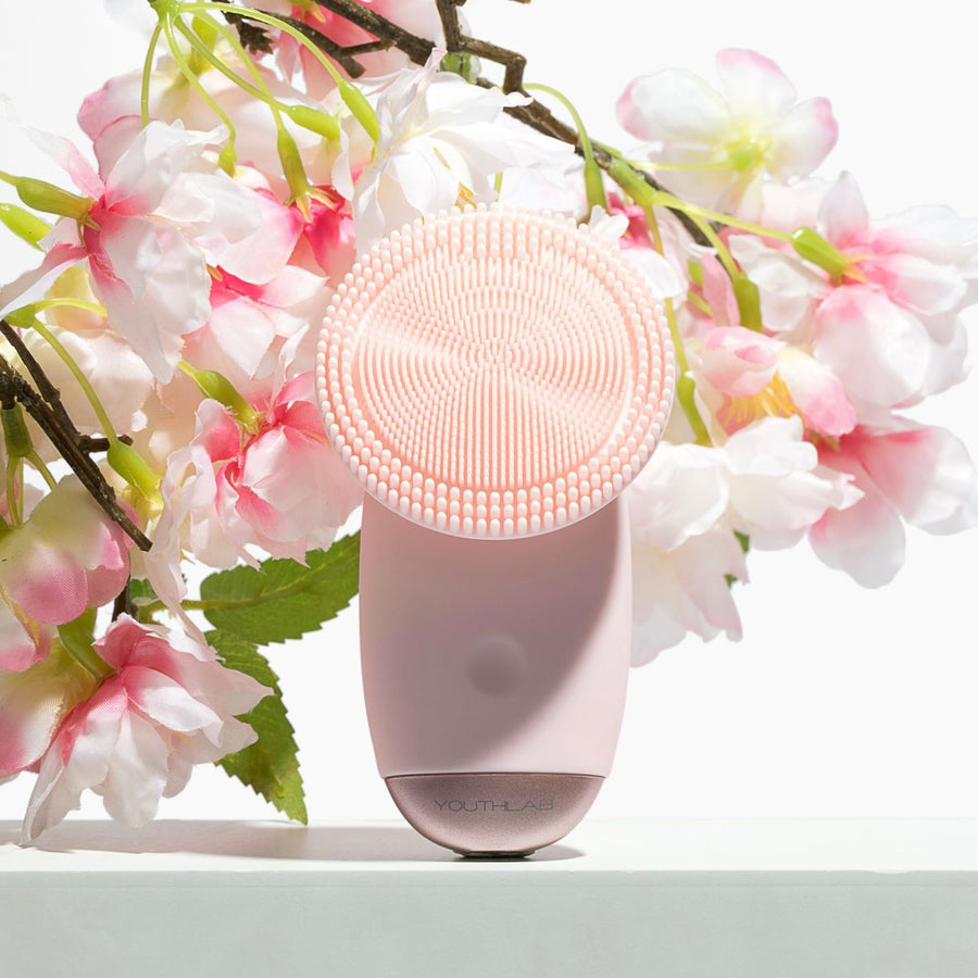 SoniGlow<br>Sonic Silicone Cleansing Brush